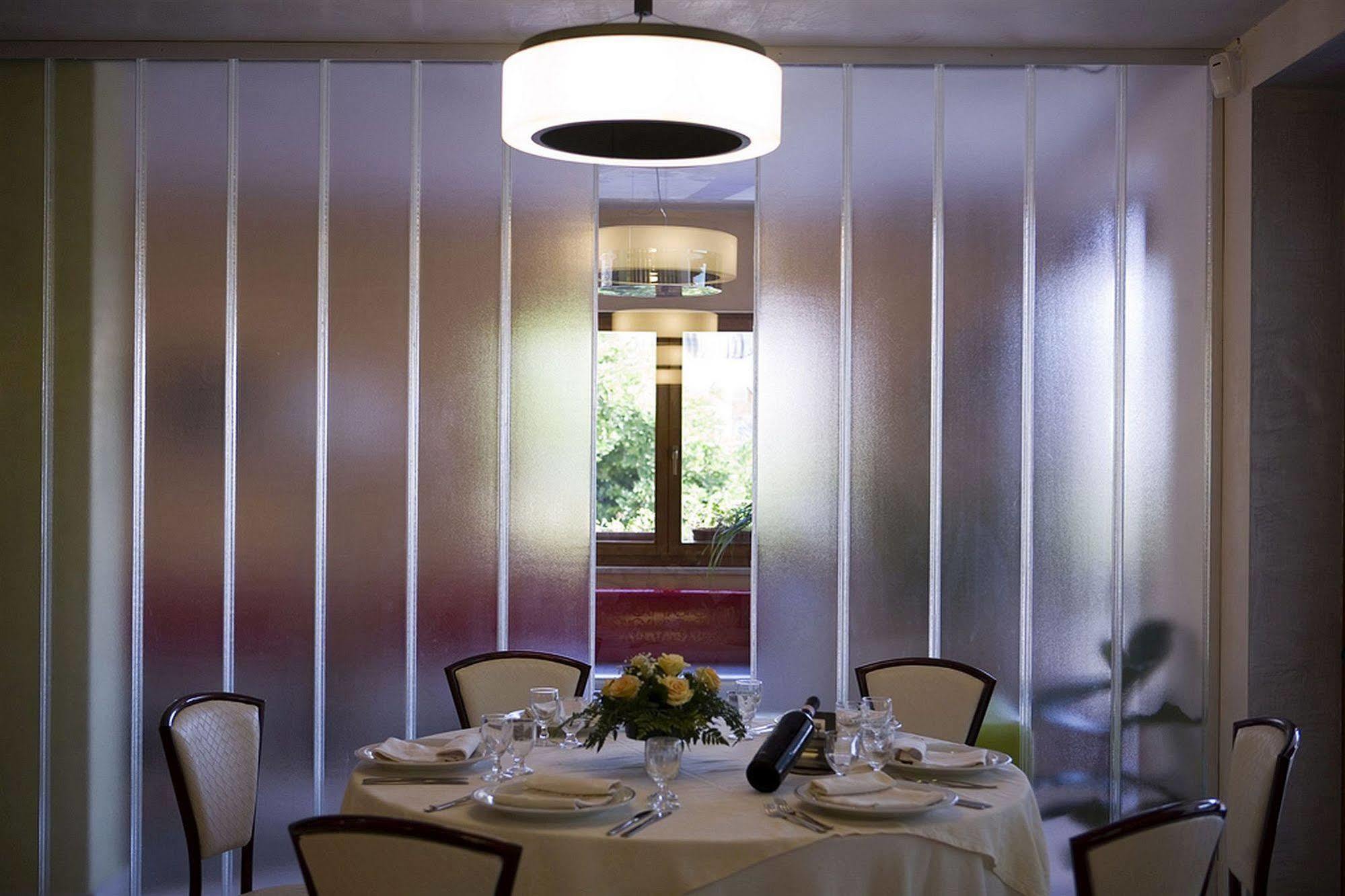Hotel Ristorante Cavaliere Scario Ngoại thất bức ảnh